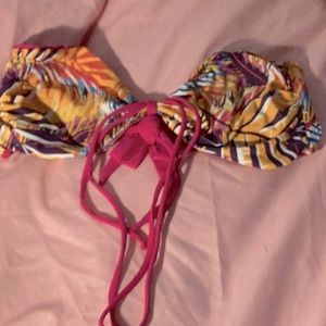 Venus reversible bikini, top size large